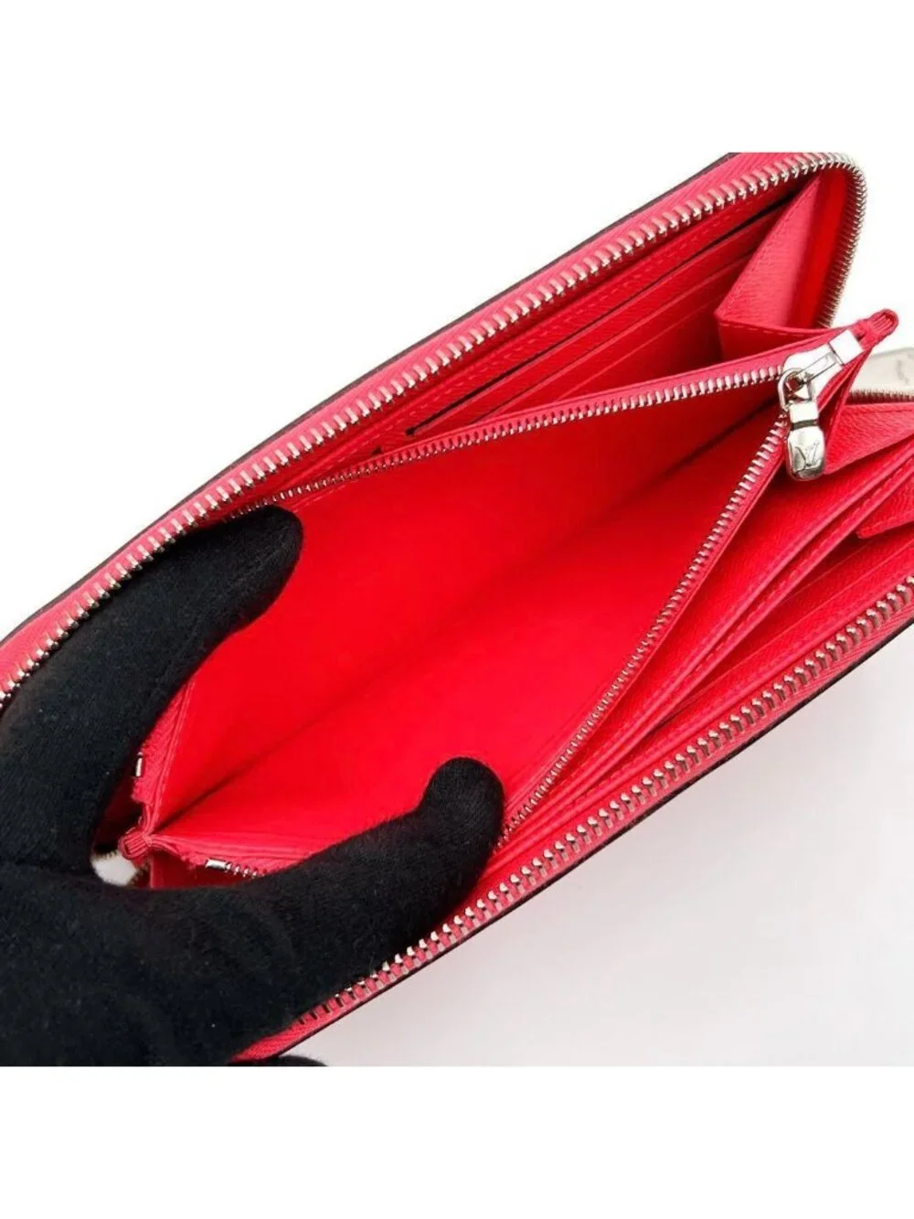 Louis Vuitton Epi Zippy Wallet Rose Pondicherry